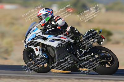 media/Sep-09-2023-SoCal Trackdays (Sat) [[6f49351c42]]/Turn 15 (745am)/